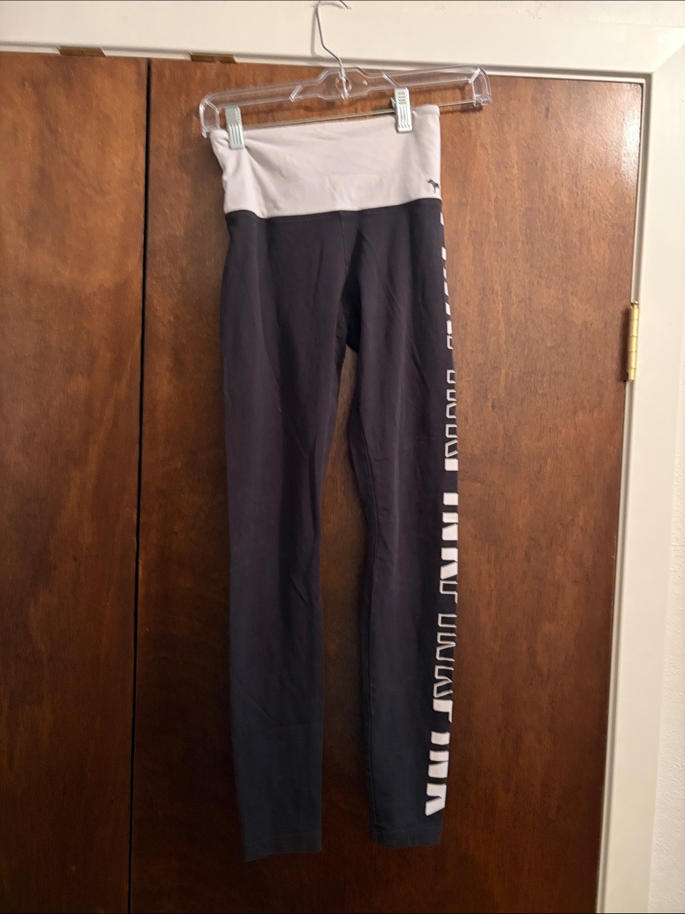 PINK Victoria's Secret Two-Tone Fold-Over Waist Leggings in White and black